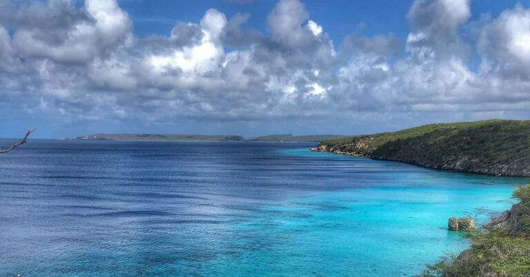 Turquoise water and a green headland on the coast near Sint Michiel, Curaçao